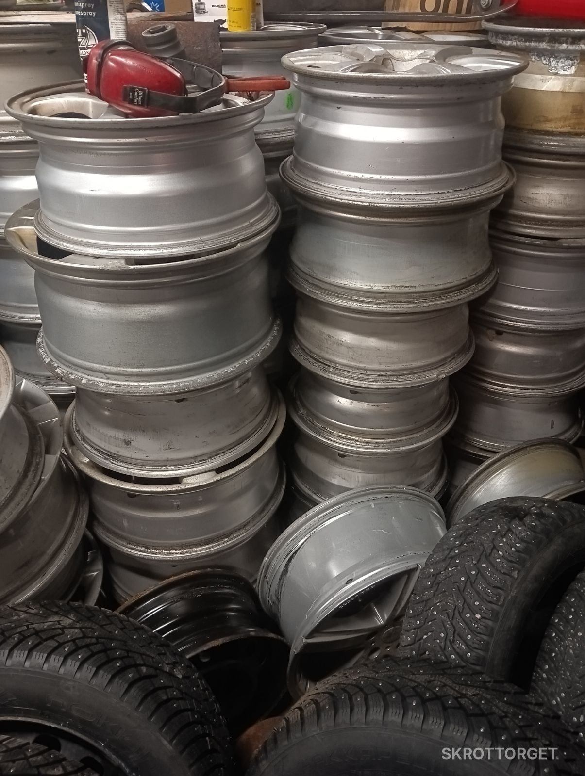 Aluminium